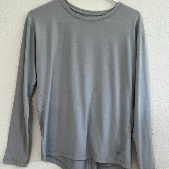 APANA long sleeve top Small Open Split Twist Back Ice Gray Size S - Picture 1 of 7